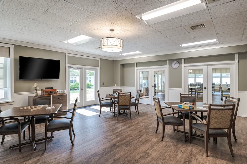 Image of The Arbors at Shelburne (2)