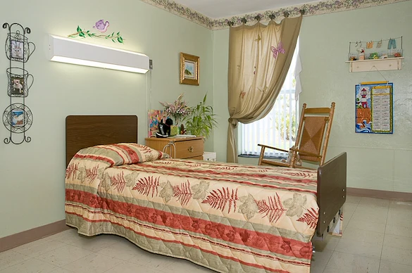 Image of Lakeside Health Center (2)