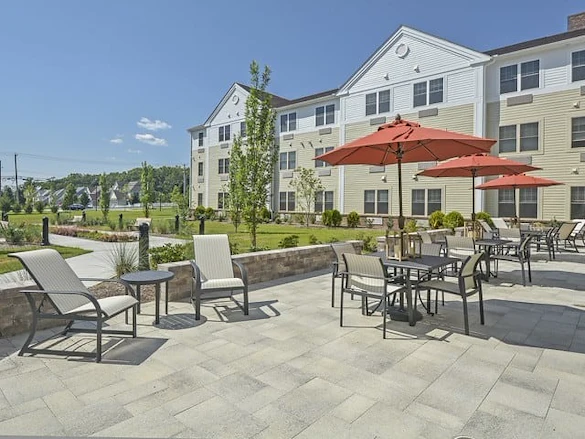 Image of Meadow Green Apartments (5)