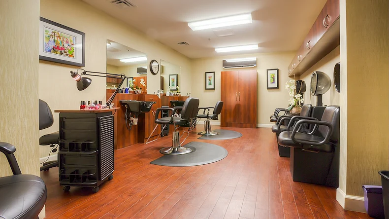 Image of Oakmont Northville (9)