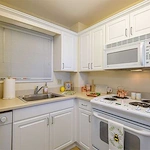 Image of Garden Plaza at Cleveland (5)