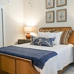 Image of Harper's Station Yorktown (9)