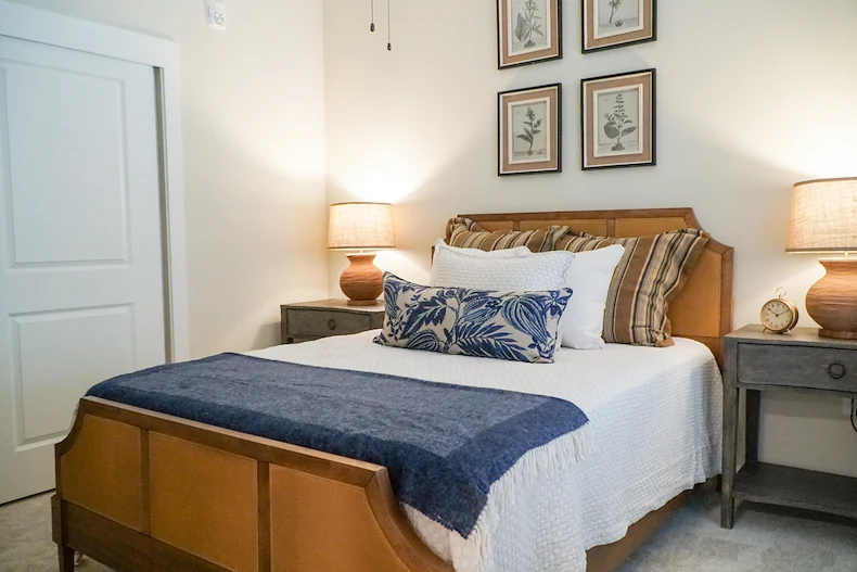 Image of Harper's Station Yorktown (9)