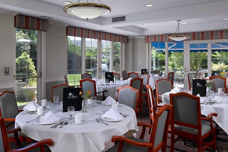 Image of Atria Plainview (2)