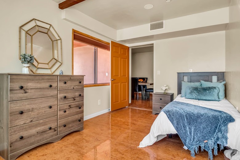 Image of Meadow Hills Assisted Living (6)