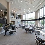 Allegro Harrington Park, senior living community in Harrington Park, NJ, offering independent living, assisted living, memory care, and respite care, dining room and social area