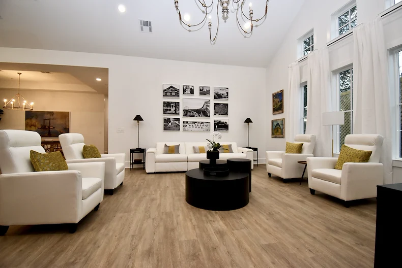 Image of The Jefferson (7)