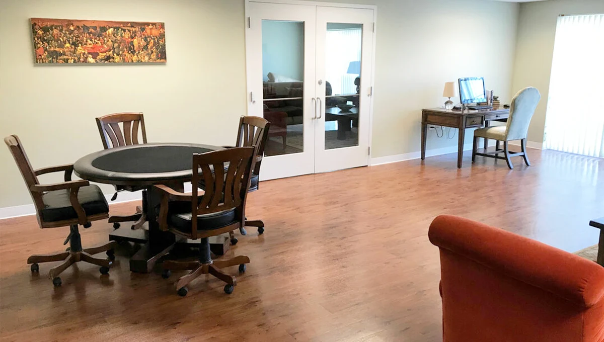 Image of Zurich Meadows (4)