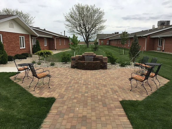 Image of Vancrest of Delphos (2)