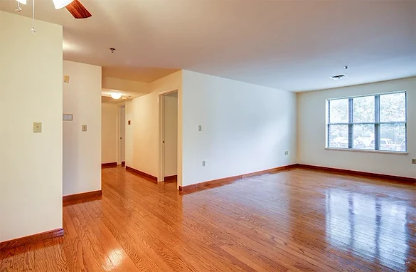 Image of Lake Oaks Apartments (5)