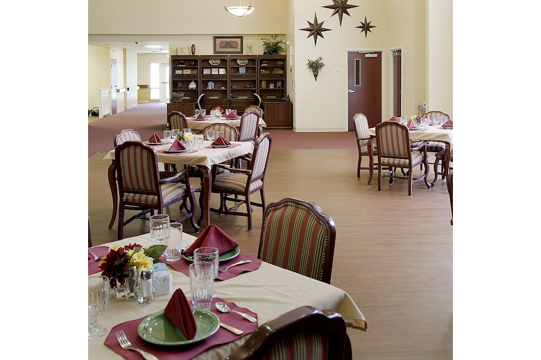Image of The Oaks at Battle Creek Assisted Living (6)