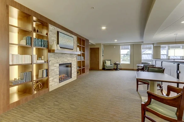 Image of The Legends at Silver Lake Village (5)