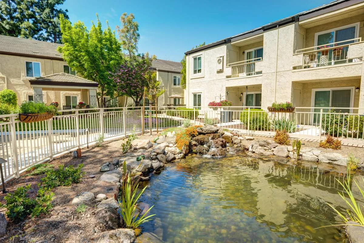 Image of The Oaks at Inglewood (7)