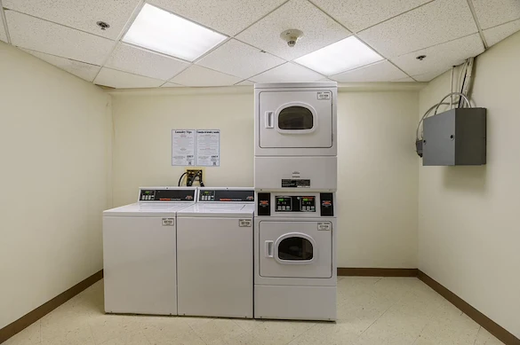 Image of Warren Place Apartments (9)