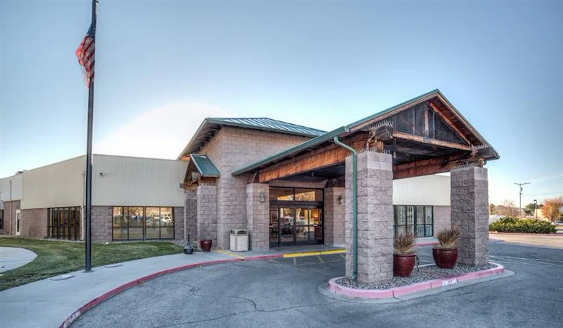 Image of Uptown Rehabilitation Center (1)