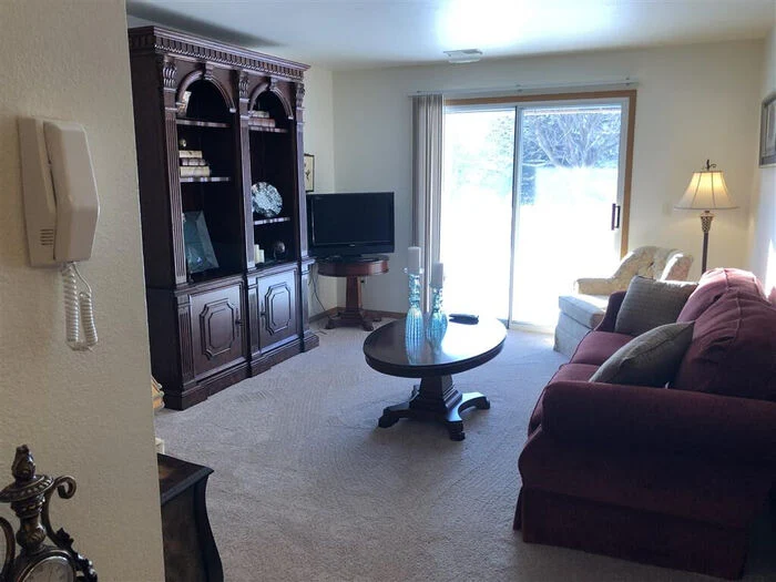 Image of Parkway Landings Seniors Apartments (6)