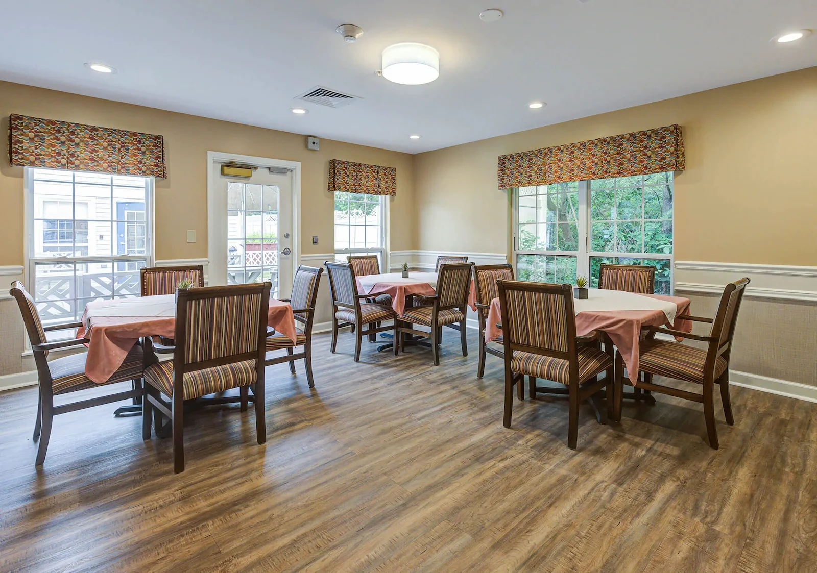 Image of Arden Courts of Silver Spring (7)