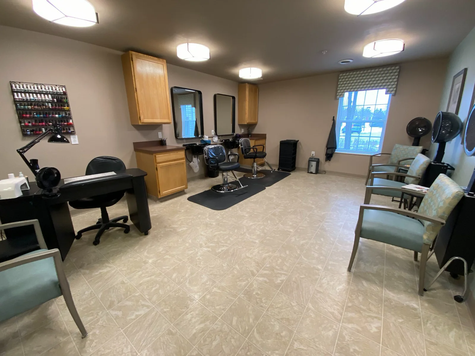 Image of Swanhaven Manor (4)