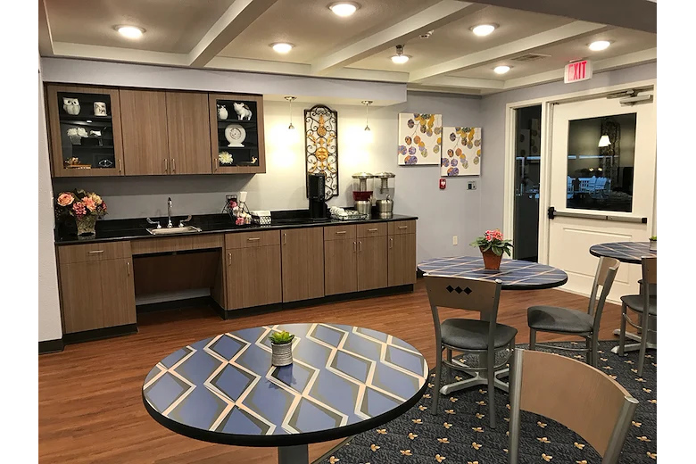Image of Oakwood Manor Nursing Home (3)