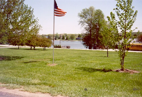 Image of Miller's Merry Manor in Hope (1)