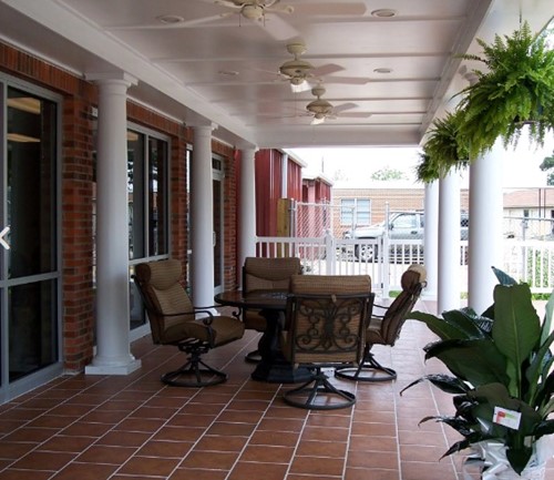 Image of Crowne Health Care Of Thomasville (2)