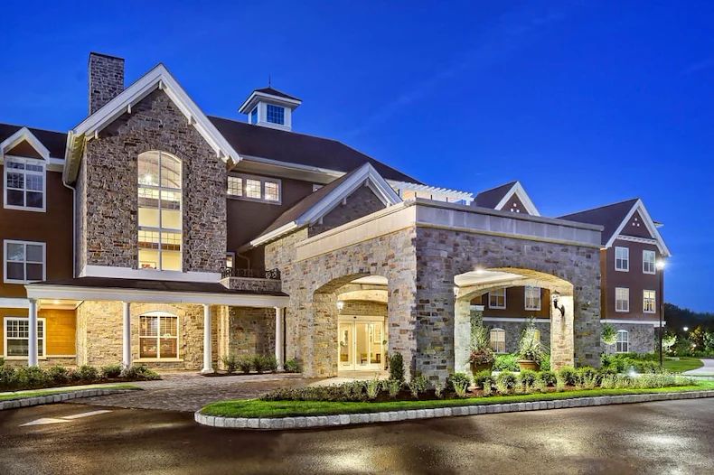 Image of Maplewood at Stony Hill (1)