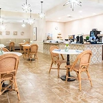 Image of The Goldton at Venice (3)