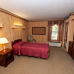 Image of Country Club Rehabilitation Campus at Bellaire (8)