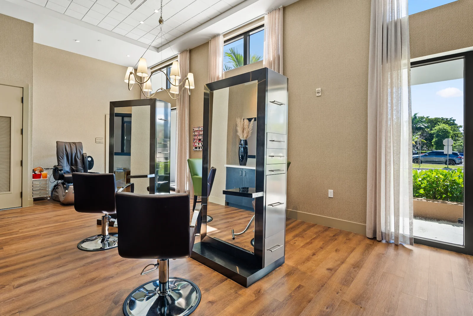 Image of The Oasis at Coral Reef (7)