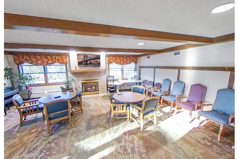 Image of Benedictine Living Healthcare La Crosse (4)