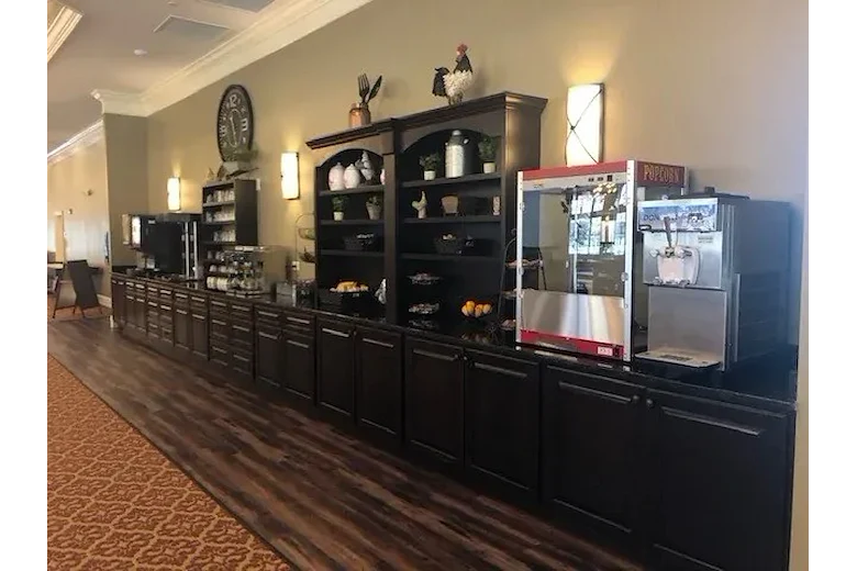 Image of Laurel Lodge Senior Living (4)