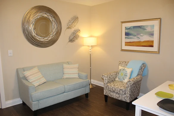 Image of The Opal at Spring Hill (9)