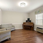 Image of Commonwealth Senior Living at Bon Air (6)