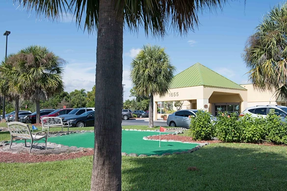 Image of Savannas Park Health and Rehabilitation Center (5)