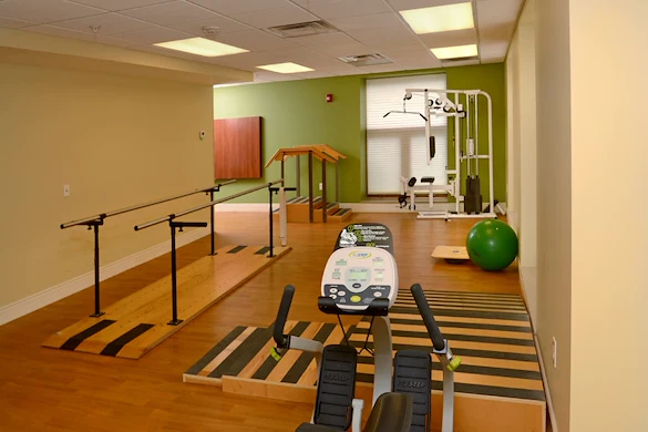 Image of Heisinger Bluffs Rehab and Health Center (4)