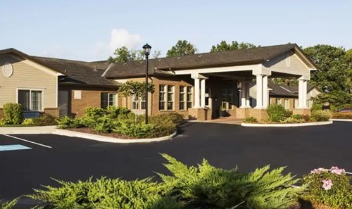 colonial-gardens-memory-care--transitional-assisted-living-image-1