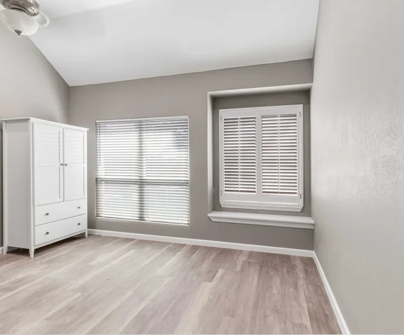 Image of Silver Leaf Waverly Lane (8)