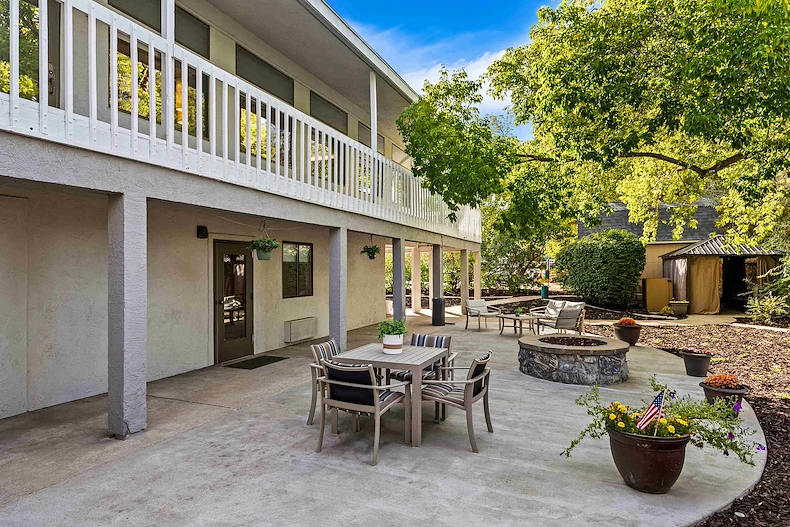 Image of Harrison Regent (7)