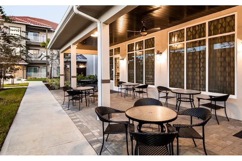 Image of Windsor Pointe Independent Living (5)