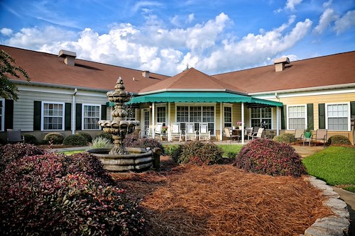 Image of Maple Court Senior Living (3)