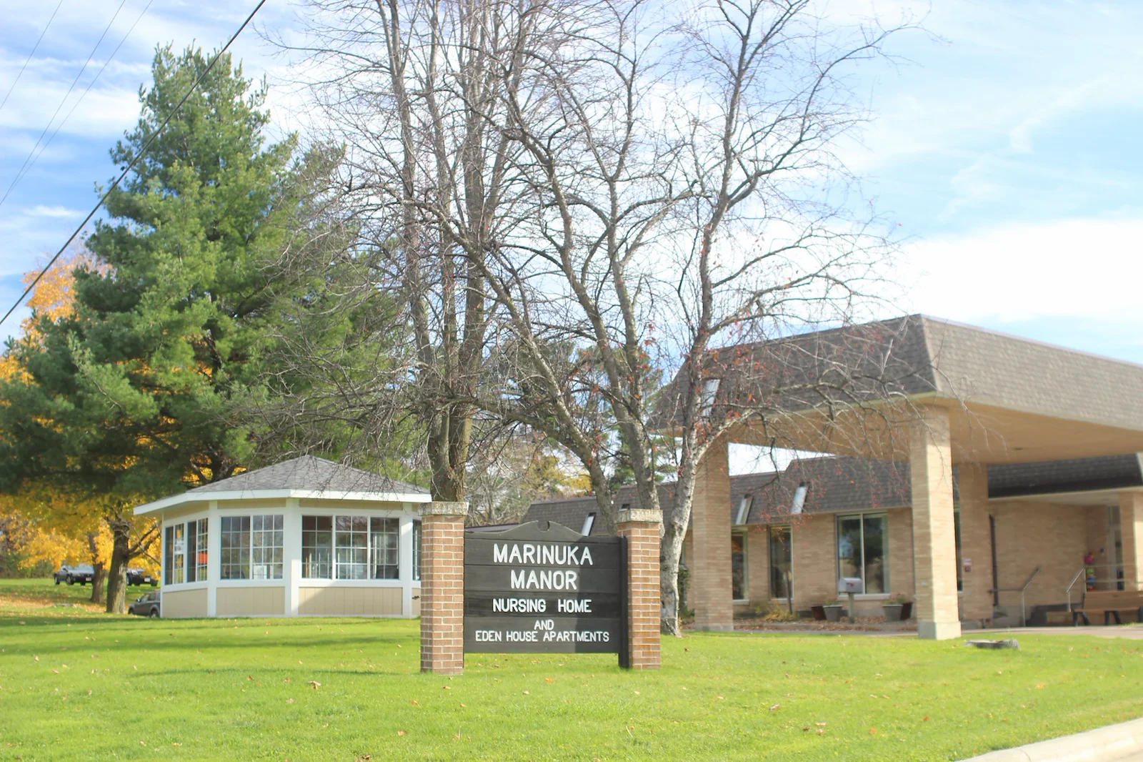 Image of Marinuka Manor (1)
