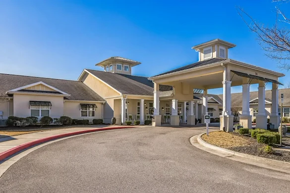 Barclay House of Augusta, senior living community offering assisted living and memory care in Augusta, GA, exterior and front entrance