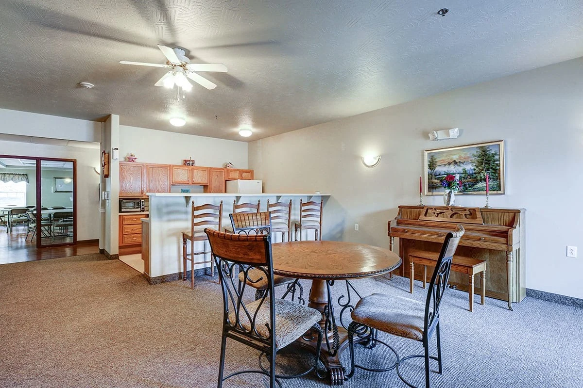 Image of Meridian Greene II (7)