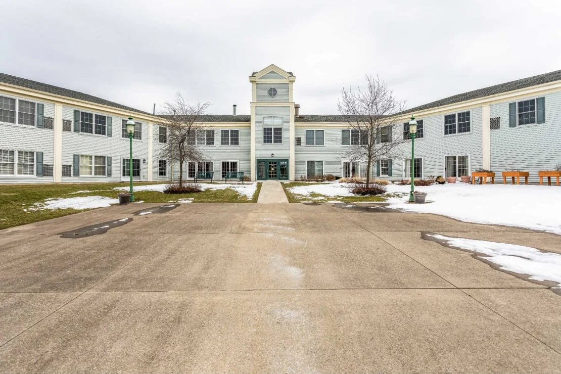 Image of Elison Independent Living of Orchard Glen (1)