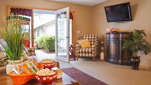 Image of The Windsor of Lawrence (6)