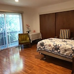 Image of Sonoma Oak Tree Home (5)