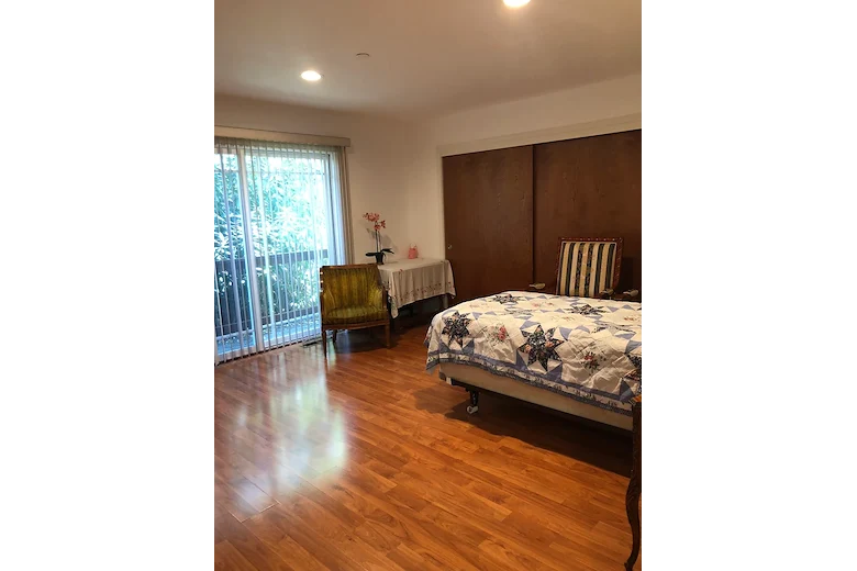 Image of Sonoma Oak Tree Home (5)