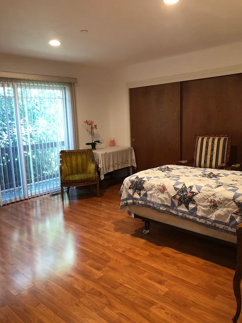 Image of Sonoma Oak Tree Home (5)