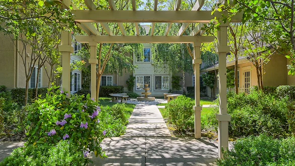 Image of Diamond Terrace Apartments (3)