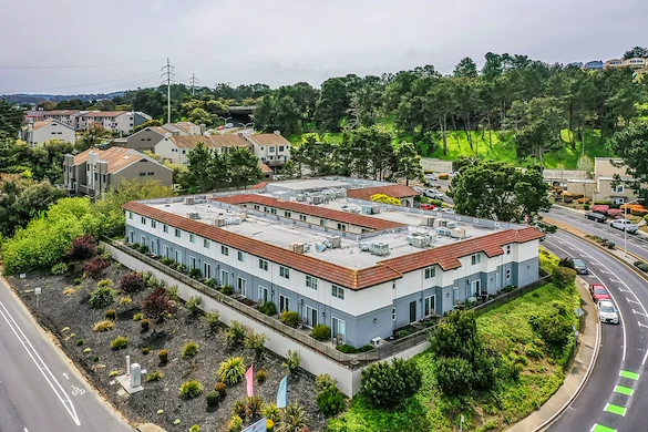 Image of Serra Highlands Senior Living (2)
